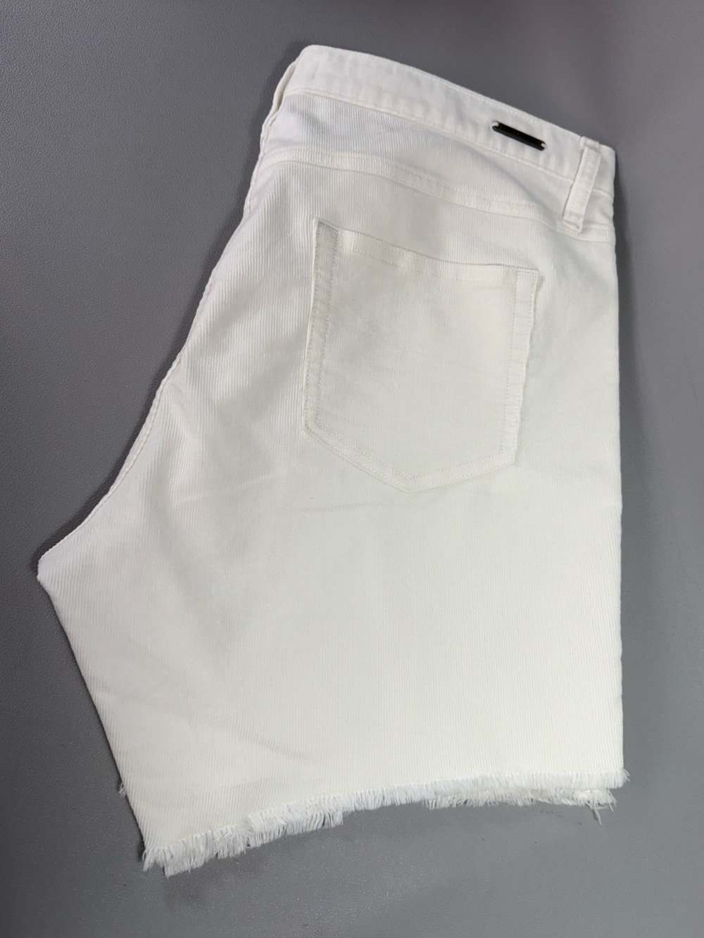 Carve Designs White Cotton Blend Corduroy Shorts - Picture 3 of 10